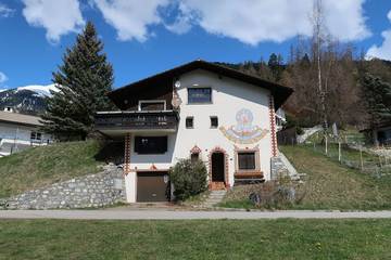 Ferienhaus für 8 Personen, mit Garten in Alvaneu