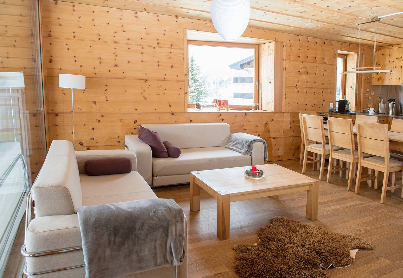 Ganze Wohnung, Family accommodation Oberbergstrassse for 5 persons Parpan in Churwalden, Plessur Alpen