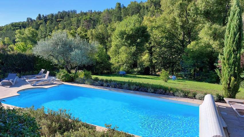 Location de vacances pour 10 personnes, avec piscine ainsi que vue et jardin, animaux acceptés à Buis-les-Baronnies - 4