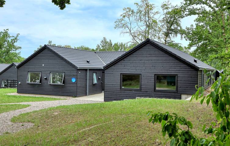 Ferienhaus für 16 Personen, mit Sauna und Garten sowie Whirlpool, kinderfreundlich in Krakow am See - 2