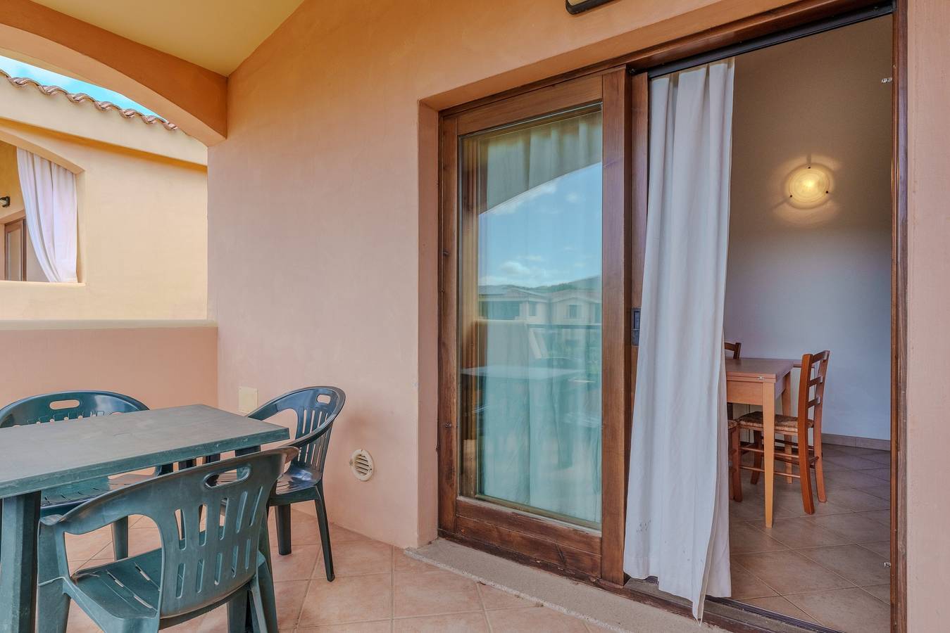 Entire apartment, Apartment 'Corallo' with Shared Pool, Private Terrace, and Air Conditioning in Murta Maria, Gallura
