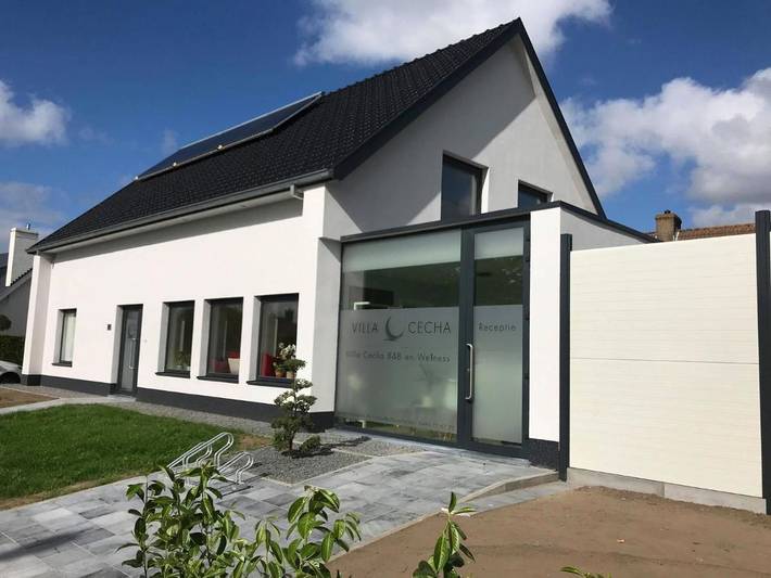 Chambre d’hôte pour 2 personnes, avec Jacuzzi et Terrasse ainsi que Jardin et Sauna à Oostende