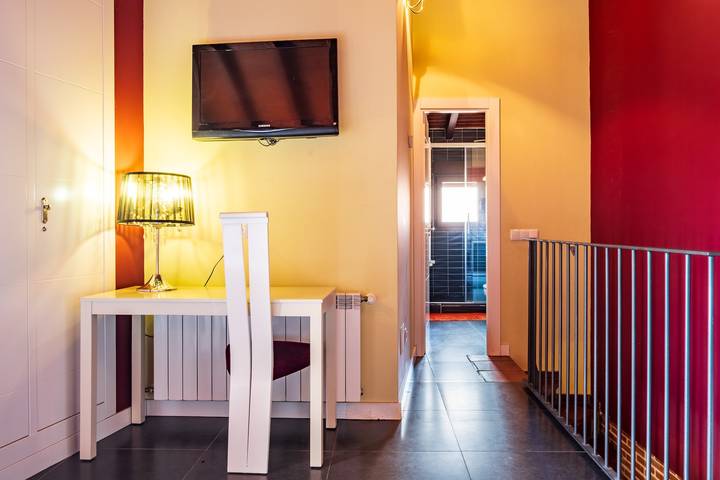 Chalet para 2 personas, con jacuzzi y balcón en Barco de Ávila-Piedrahita - 4