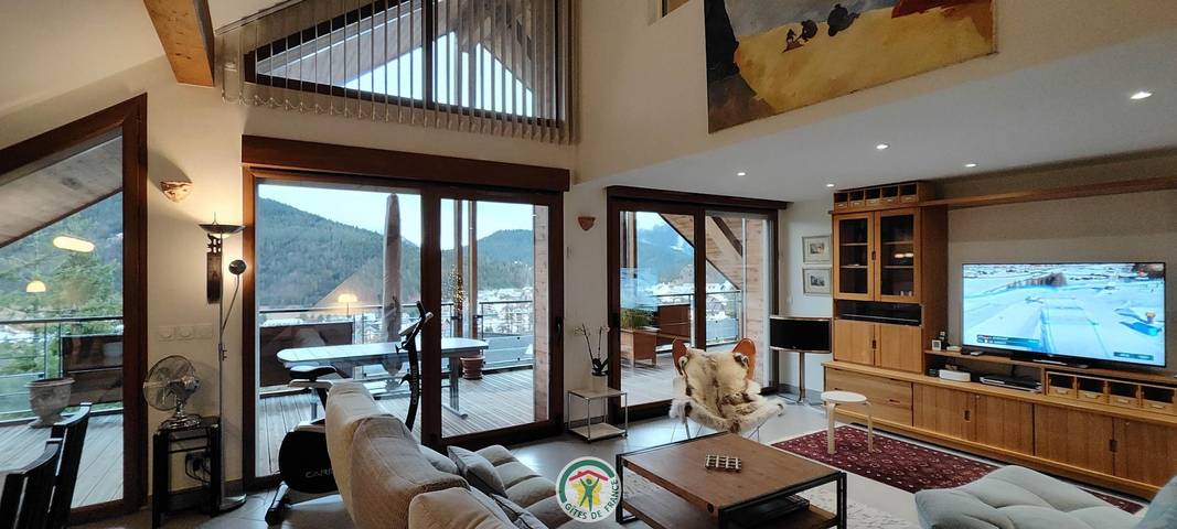 Gîte pour 11 personnes, avec Terrasse et Vue
