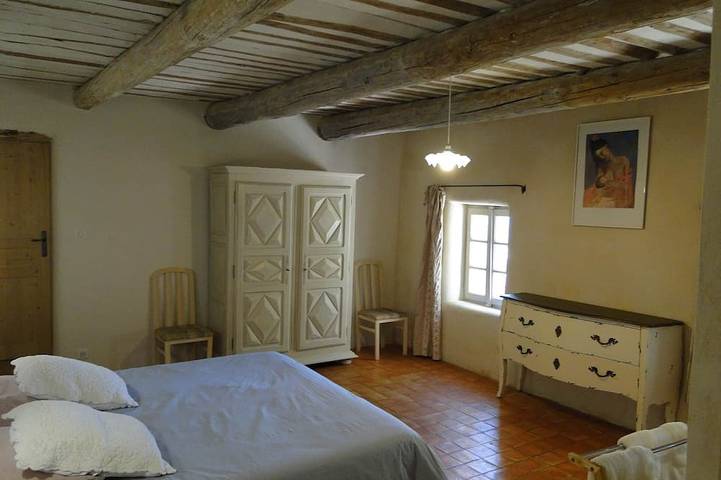 Gîte pour 6 personnes à Saint-Hippolyte-le-Graveyron - 2