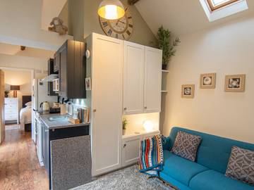 Log Cabin for 2 People in Bonsall, England, Photo 4