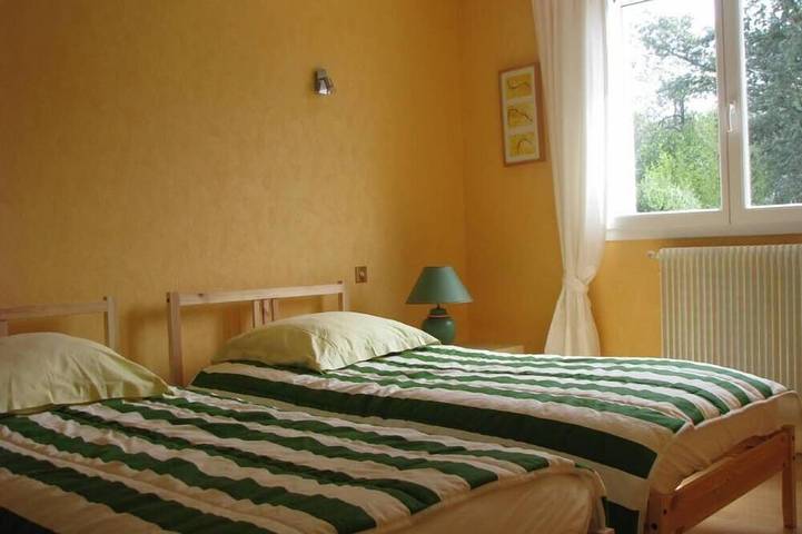 Location de vacances pour 10 personnes, avec jardin, animaux acceptés à Saint-Jean-du-Pin - 3