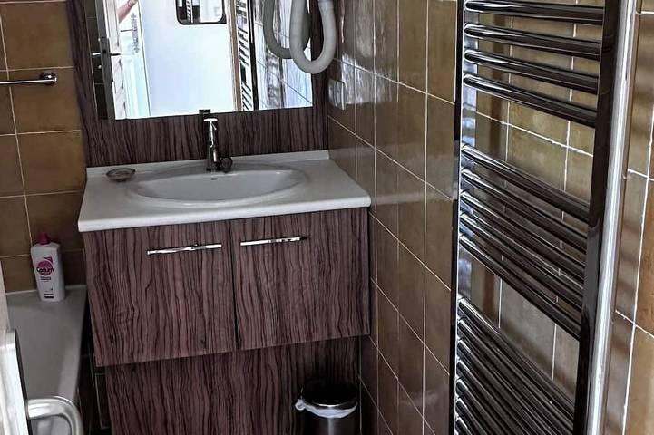 Ganze Wohnung, Studio en Résidence Vacances 4 Avec Accès Piscine in Callian, Draguignan Region