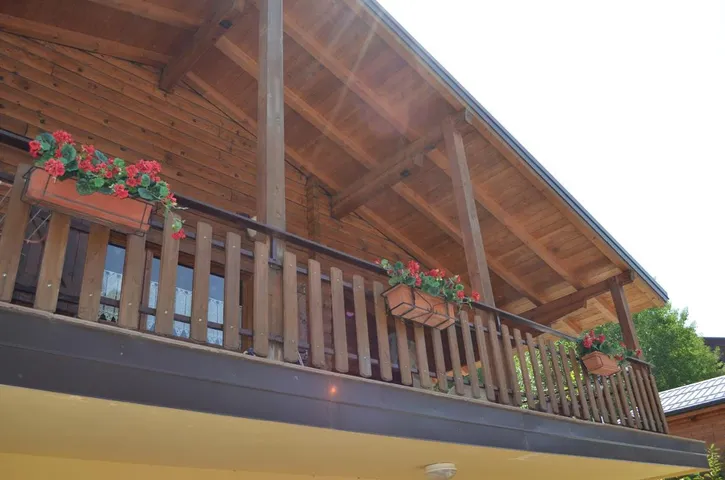 Villa für 10 Personen, mit Ausblick und Terrasse - 1