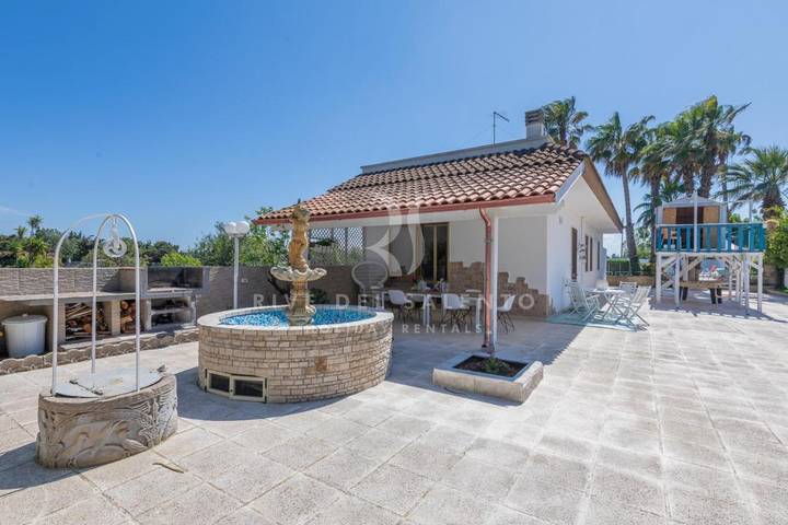 Villa per 6 persone, con piscina e giardino a Torre dell'Orso