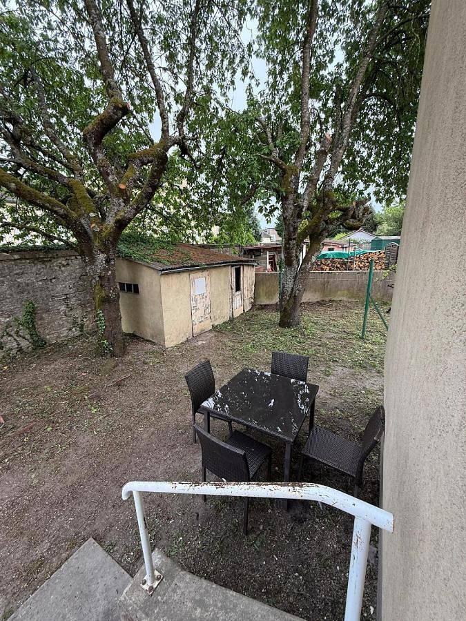 Gîte pour 6 personnes, avec terrasse à Montchanin - 3