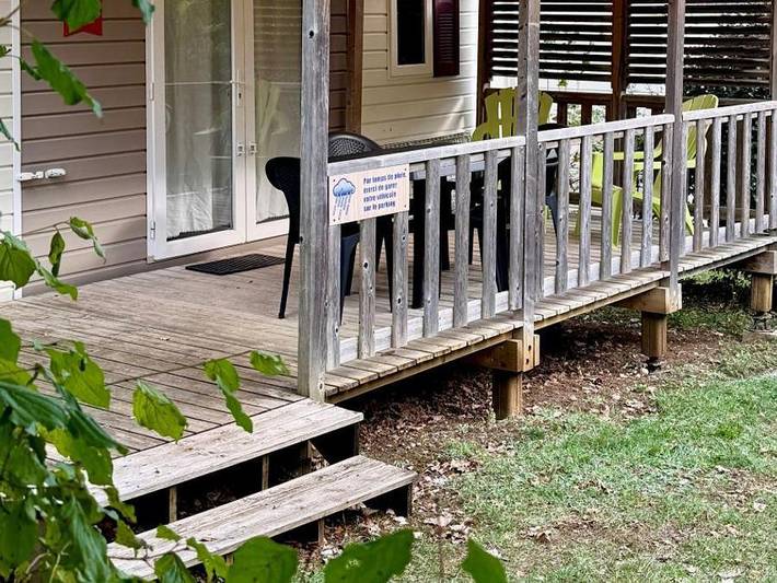 Mobil home pour 4 personnes, avec bassin pour enfant dans Séniergues - 4