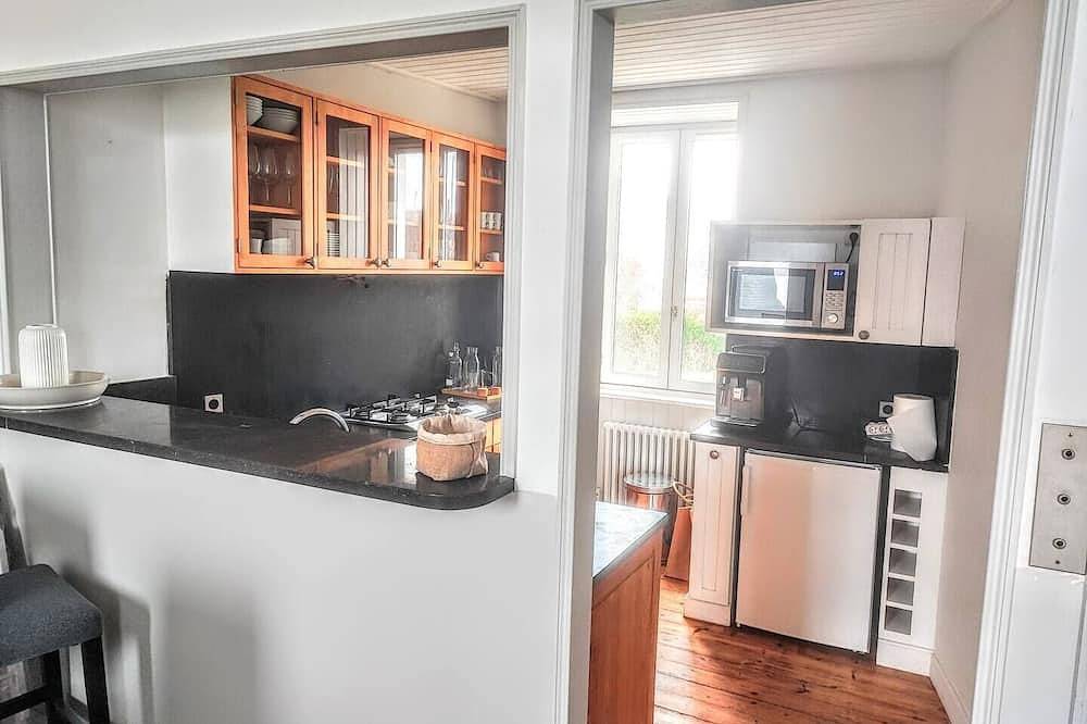 Holiday home near harbor & beach\n\n in Treffiagat, Region de Quimper