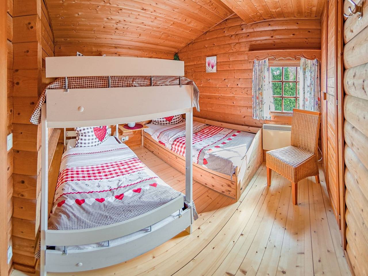 Apartamento entero, Schwedenhaus Waldkauz - Ferienhaus mit Kamin, max. 5 Personen in Willingen, Upland