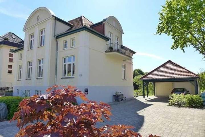 Ferienwohnung für 3 Personen, mit Garten in Neubrandenburg - 2