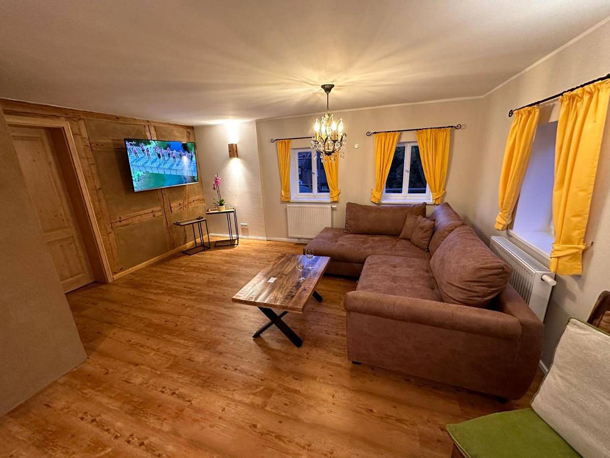 Ganze Wohnung, Apartment with Mountain View in Waltersdorf, Großschönau
