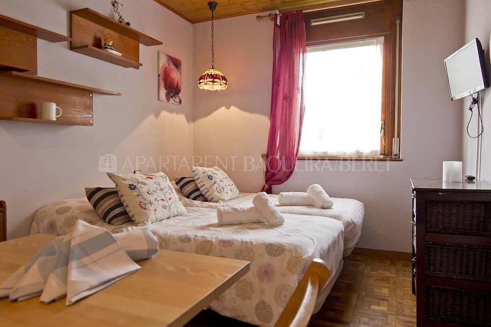 Entire apartment, Era Cabana - Edificio Saumet in Baqueira, Naut Aran