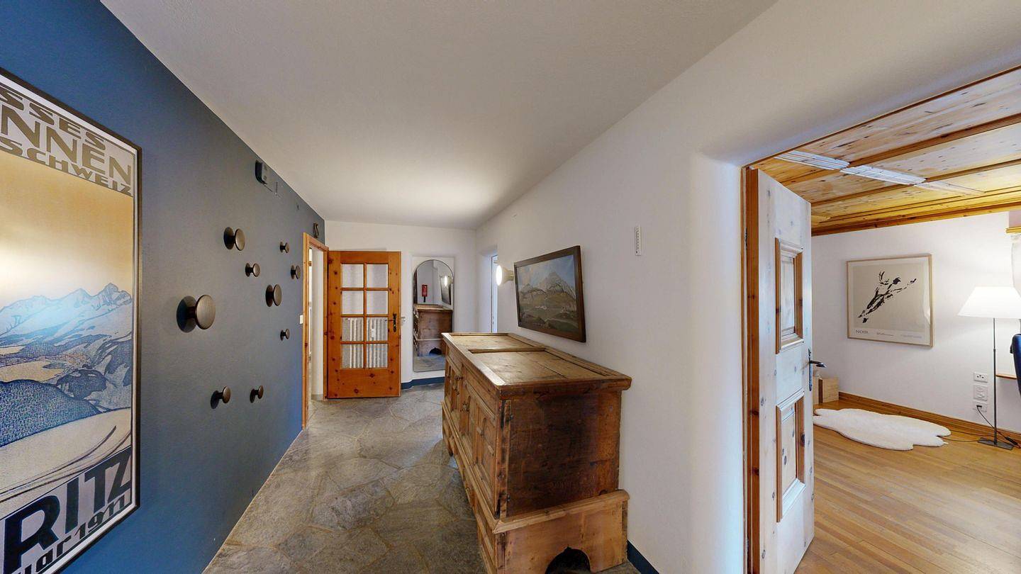 Ganze Wohnung, Apartment Pradatsch - grosszügige Wohnung an ruhiger Lage in Celerina, Sankt Moritz