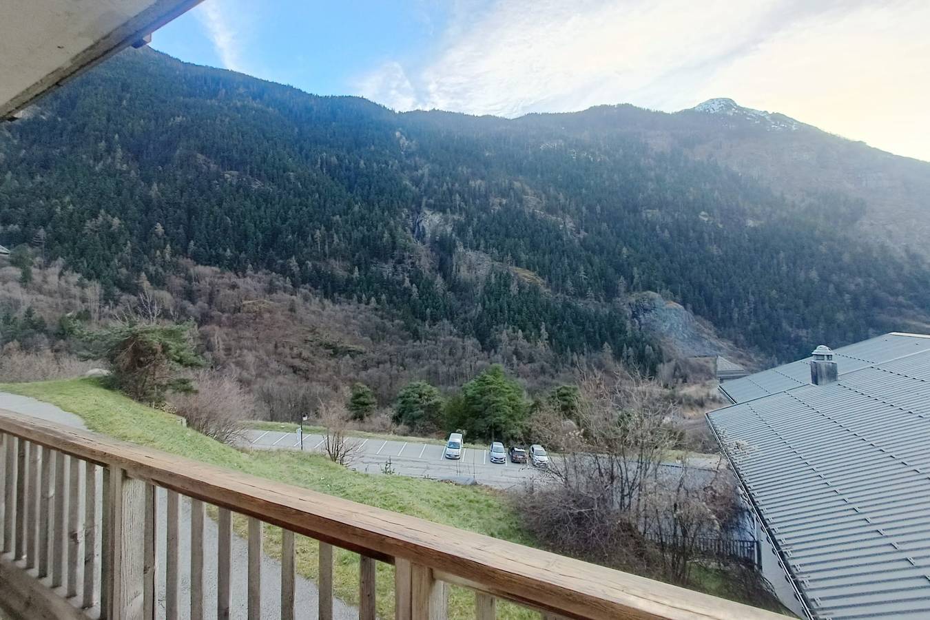 Entire apartment, Cosy Studio for 4 – Residence with Pool & 3 Valleys Access in Orelle, Saint-Jean-de-Maurienne region