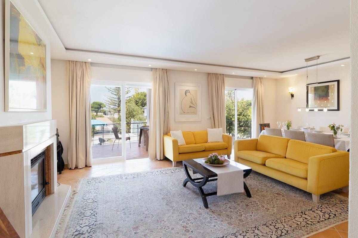 Villa Sara in Quarteira, Distrito de Faro