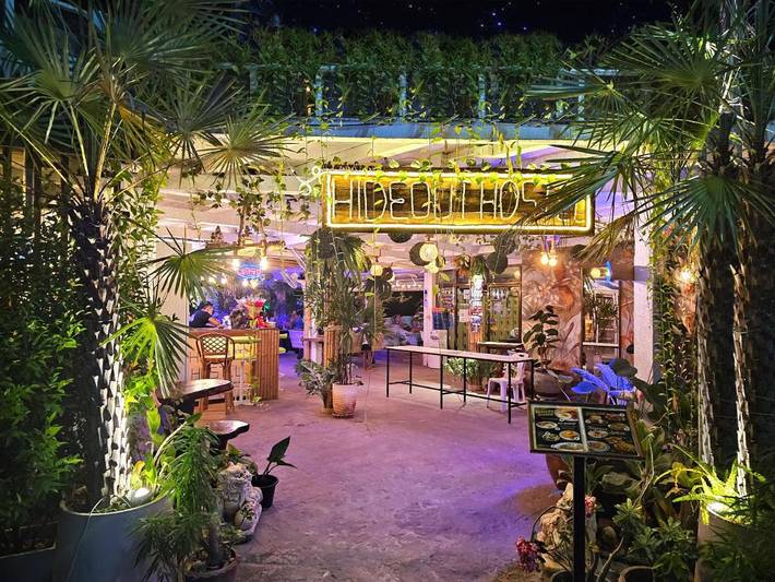 Auberge pour 2 personnes, avec piscine et terrasse