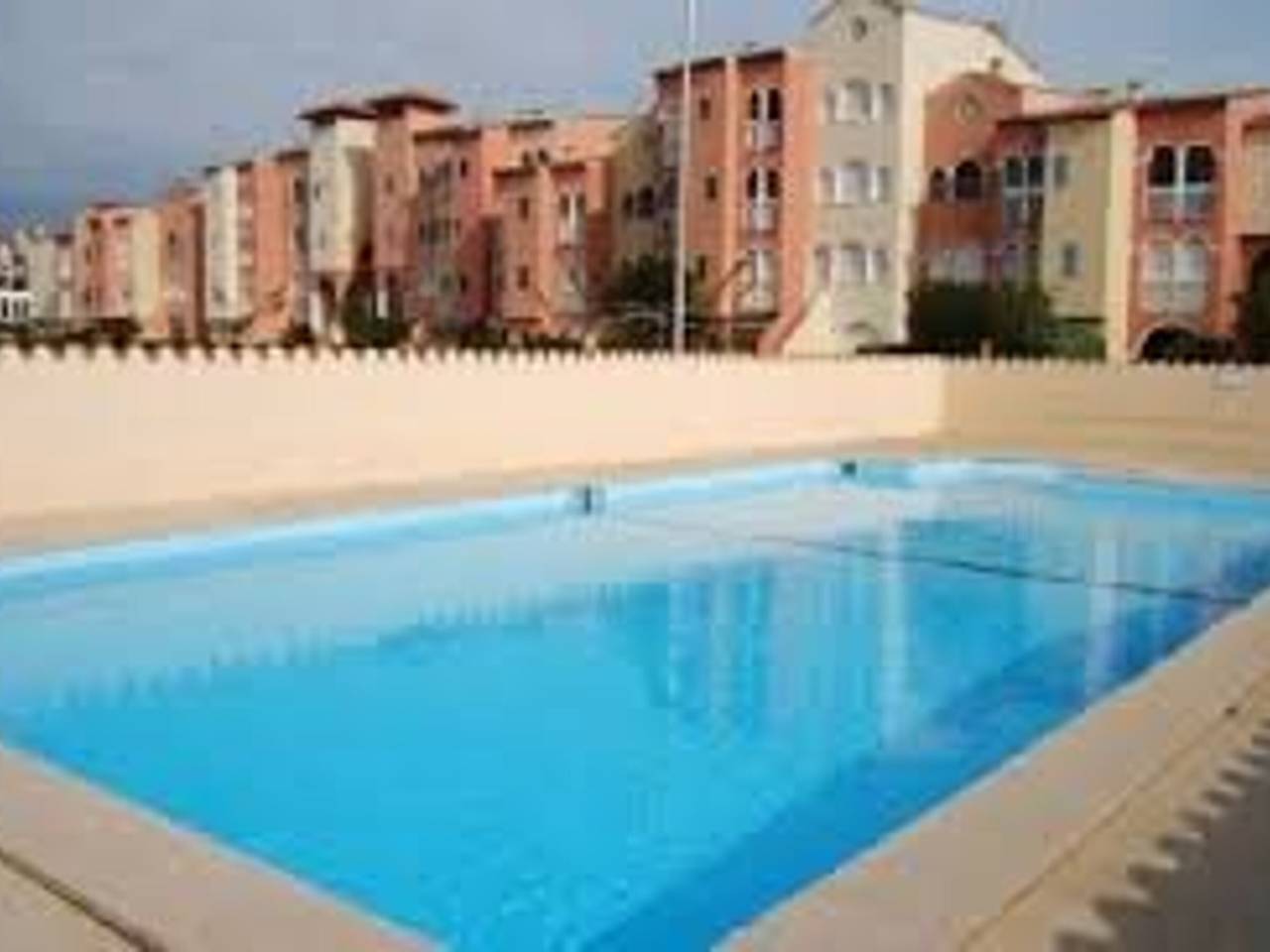 Estudio entero, Estudio con balcón, acceso a piscina y estacionamiento seguro in Le Barcarès, Côte d'Améthyste