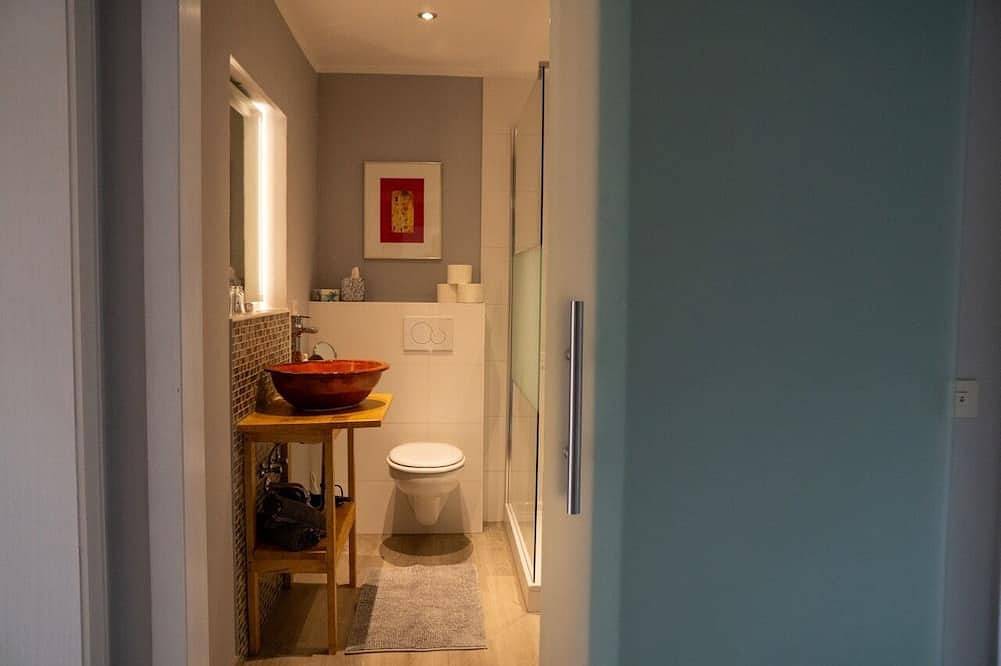 Ganze Wohnung, Moderne 70 qm Wohnung mit großer Dachterrasse in Kinheim, Bernkastel-Kues & Umgebung