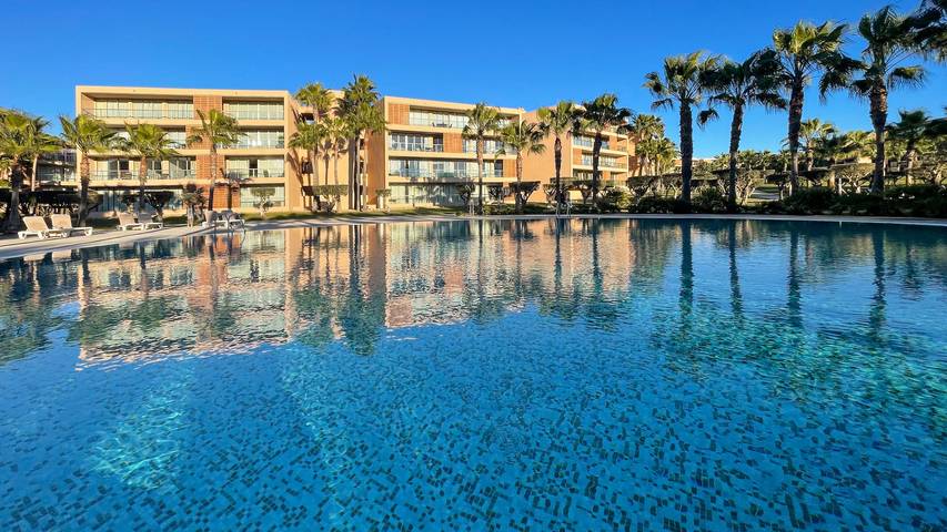 Apartamento de férias para 6 pessoas, com terraço e piscina infantil no Algarve