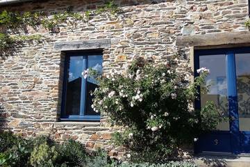 Gîte pour 4 personnes, avec terrasse et jardin à Ruffiac