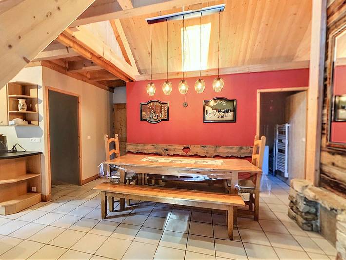 Chalet pour 12 personnes, avec Terrasse dans Le Corbier