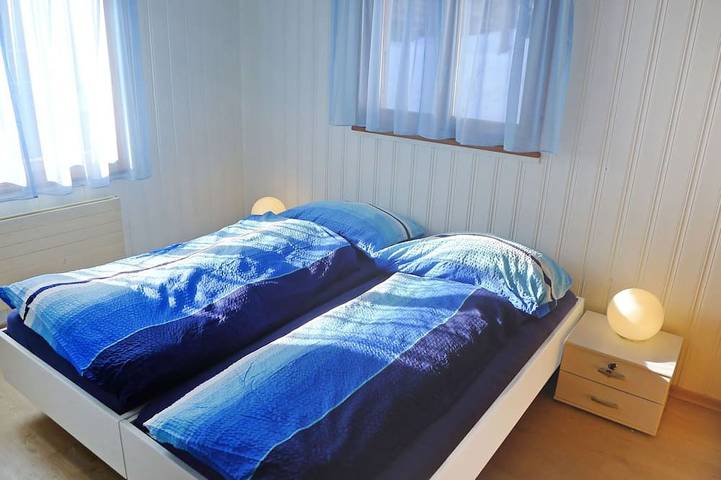 Schönes alleinstehendes Ferienhaus für 8 Gäste mit  W-Lan, Tv, Innenhof und Panoramablick in Riederalp, Aletsch Arena