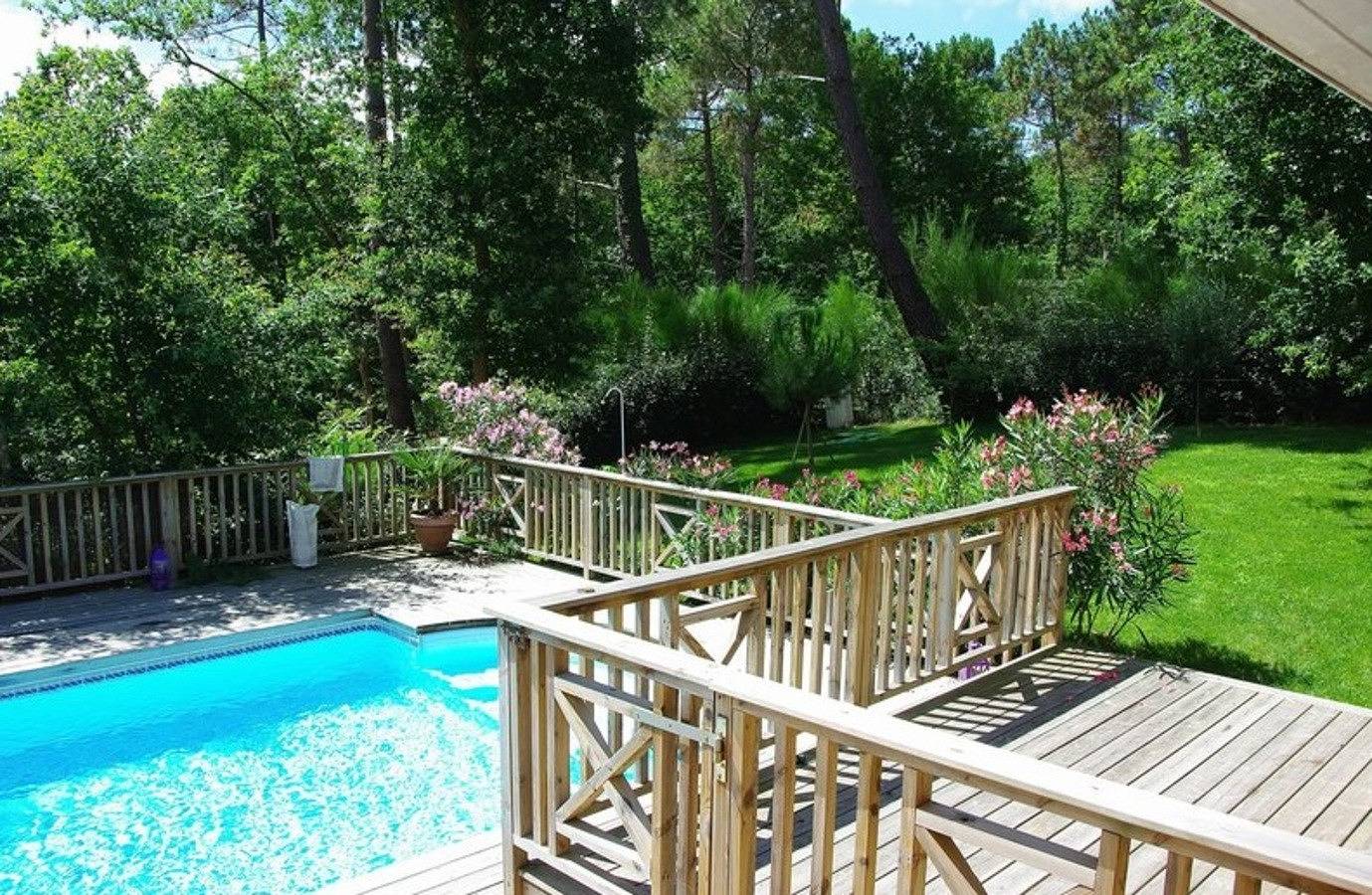 Villa pour 6 personnes avec terrasse in Biscarrosse, Côte d’Argent