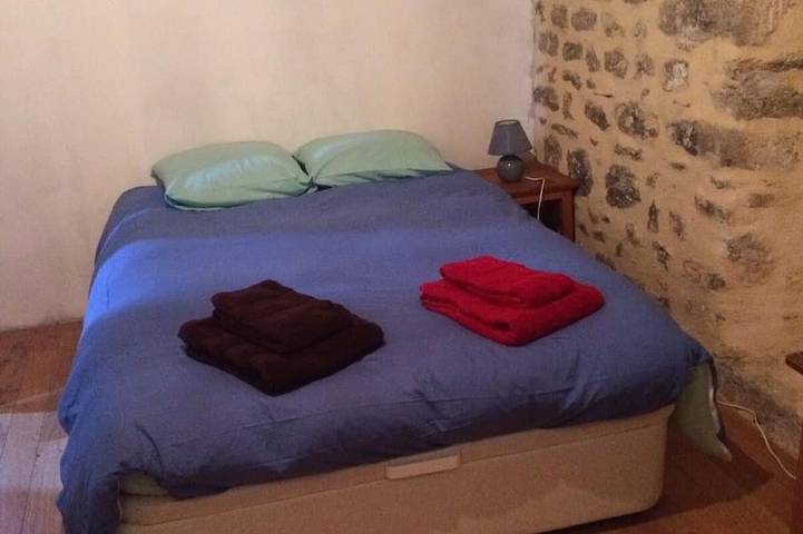 Location de vacances pour 15 personnes, avec jardin dans Bétahon - 2