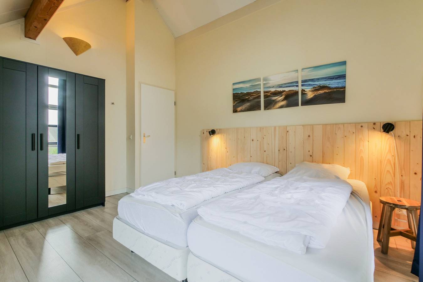 Callinghe Vakanties — Ooghduyne Villa Opduin | Julianadorp aan Zee | Wintergarten in Julianadorp, Noord-Holland - Nordseeküste