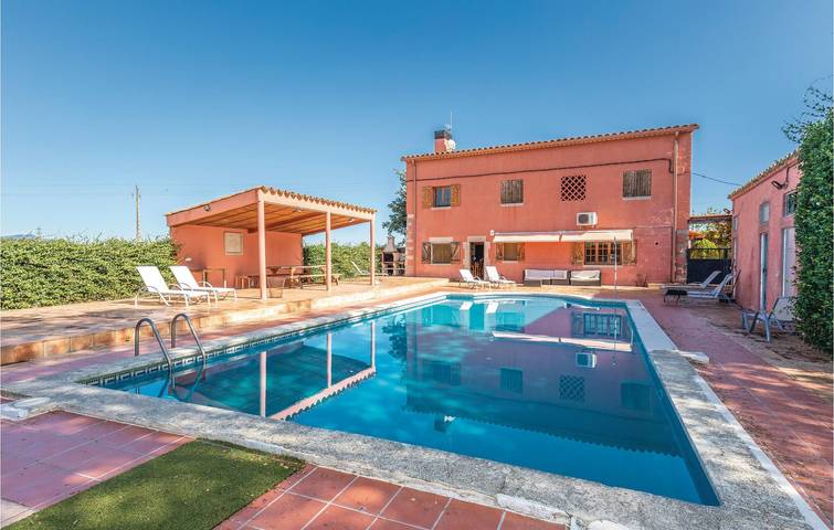 Casa rural para 15 personas, con Jardín en Riudellots de la Selva