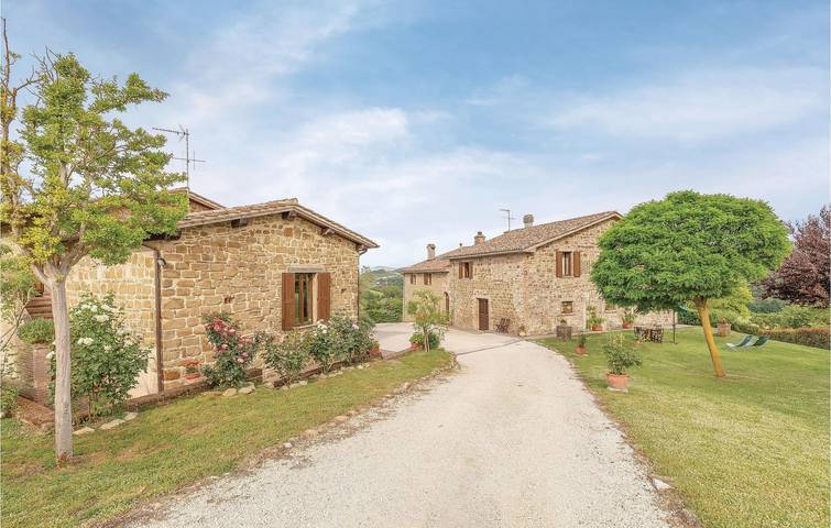 Gîte pour 6 personnes, avec piscine à Gubbio - 3