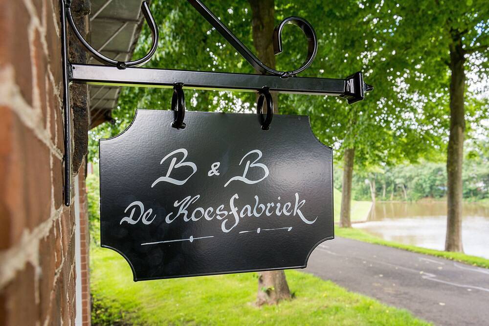 Ganze Wohnung, Attraktive Wohnung im Zentrum am Kanal in Niederländische Nordsee