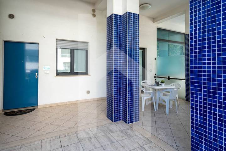 Gîte pour 4 personnes, avec balcon/terrasse et piscine à Pineto - 3