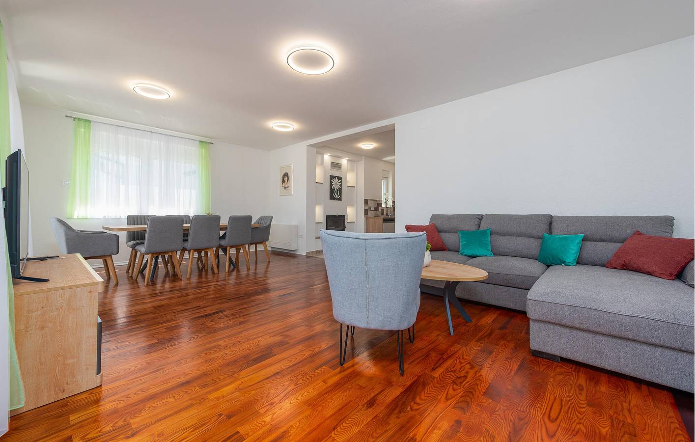 Maison de vacances pour 8 personnes avec jardin in Gospić, Lika-Senj