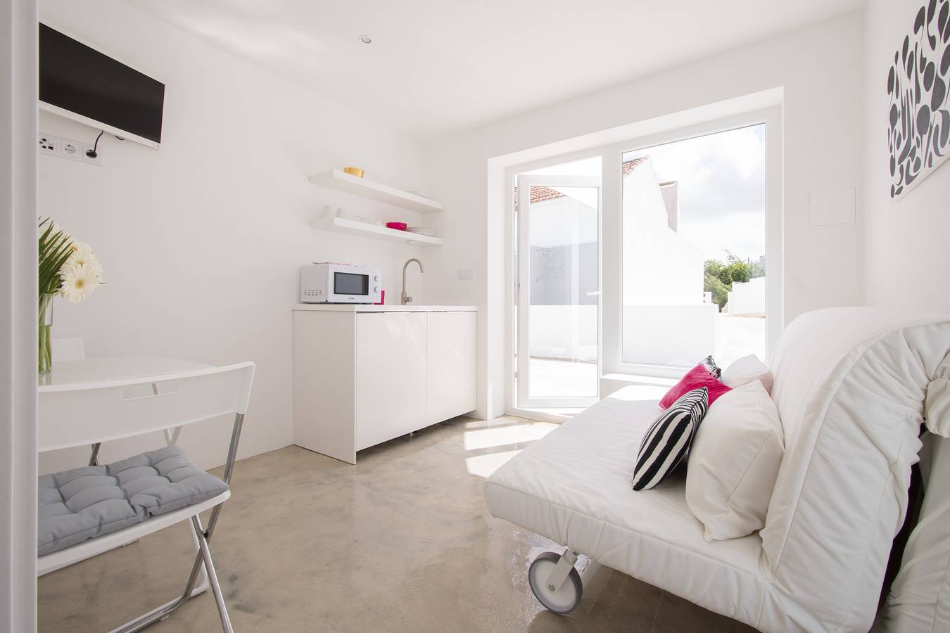 Apartamento inteiro, Casasupertubos - Apart T1 in Atouguia da Baleia, Leiria distrito