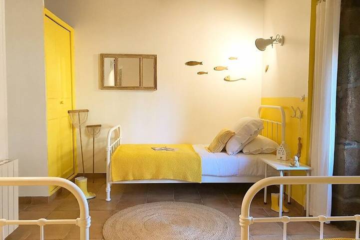 Location de vacances pour 5 personnes, avec jardin et terrasse à Saint-Quay-Perros - 4