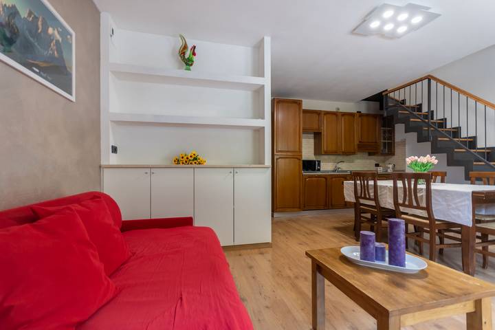 Gîte pour 10 personnes, avec balcon à Alleghe - 2