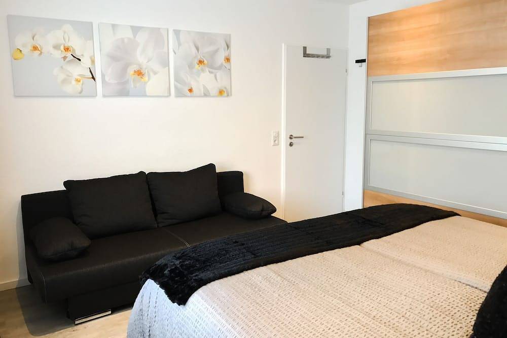 Ganze Wohnung, Schöne, neue Ferienwohnung am Rhein und mit Südbalkon in Bingen am Rhein, Landkreis Mainz-Bingen