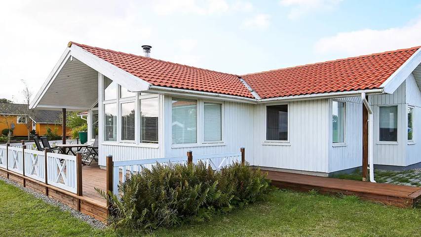 Ferienhaus für 7 Personen, mit Whirlpool und Terrasse sowie Sauna