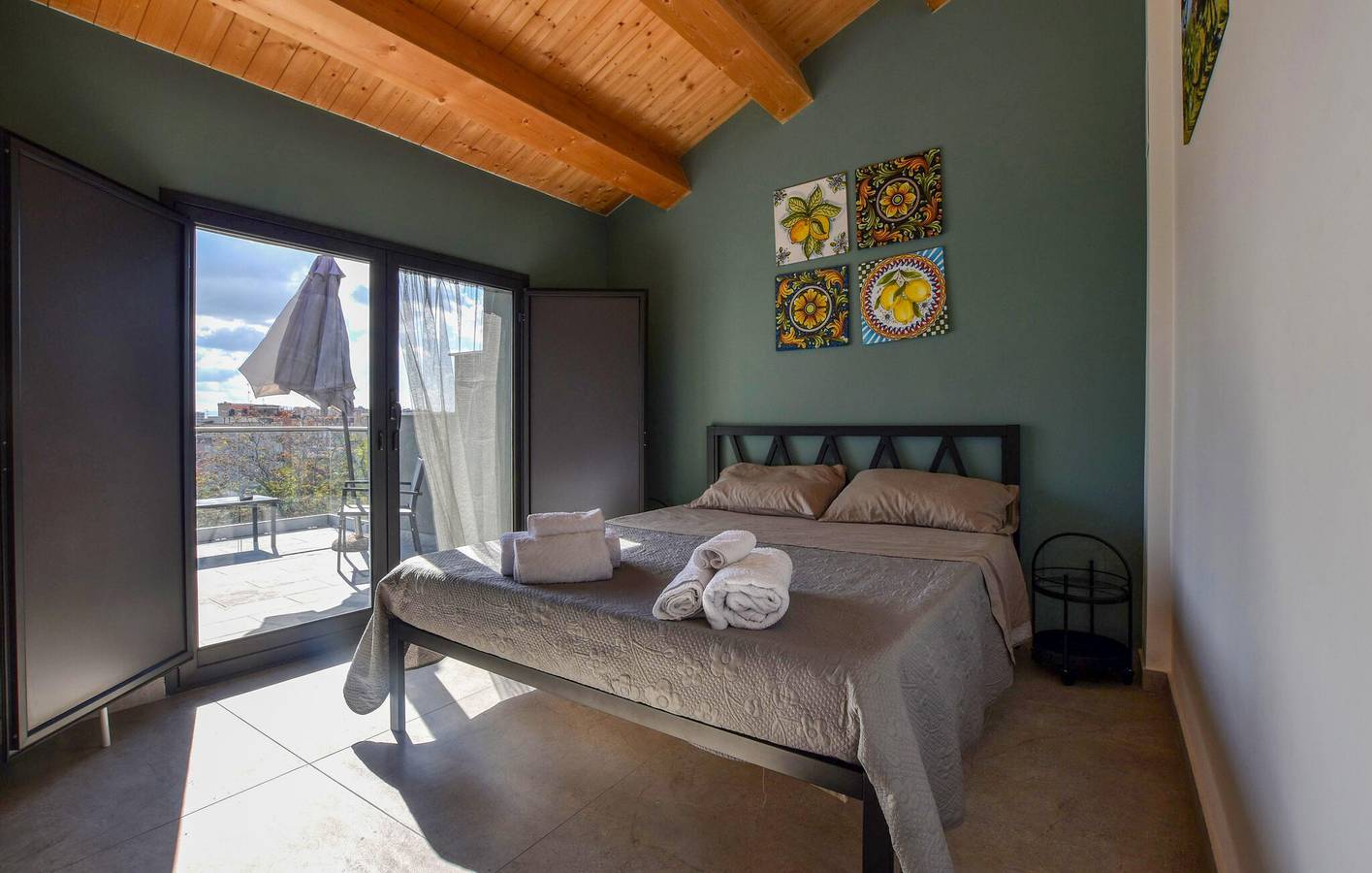 Appartement confortable avec vue sur la rivière - à 1 km de Fiume Trinità in Catane, Province de Catania
