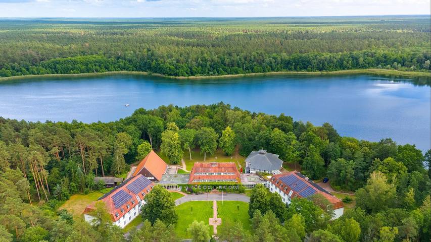Hotel für 2 Personen, mit Pool und Garten sowie Sauna, kinderfreundlich in Templin