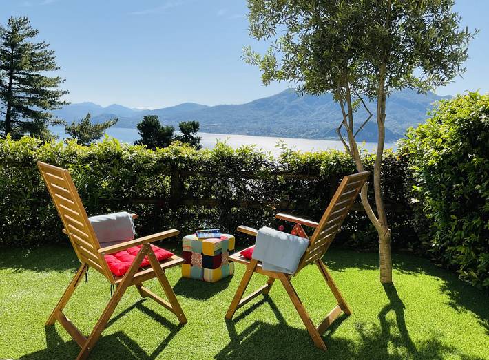 Appartamento per 4 persone, con Terrazza e Giardino nonché Vista lago a Ghiffa