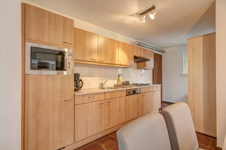 Bungalow für 10 Personen, mit Garten und Sauna sowie Terrasse in Cochem-Zell - 3