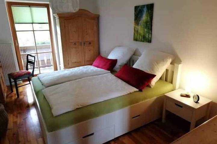 Ferienwohnung für 4 Personen, mit Balkon in Brannenburg - 2