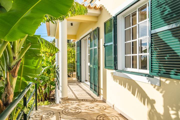Ferienhaus für 6 Personen, mit Meerblick und Garten